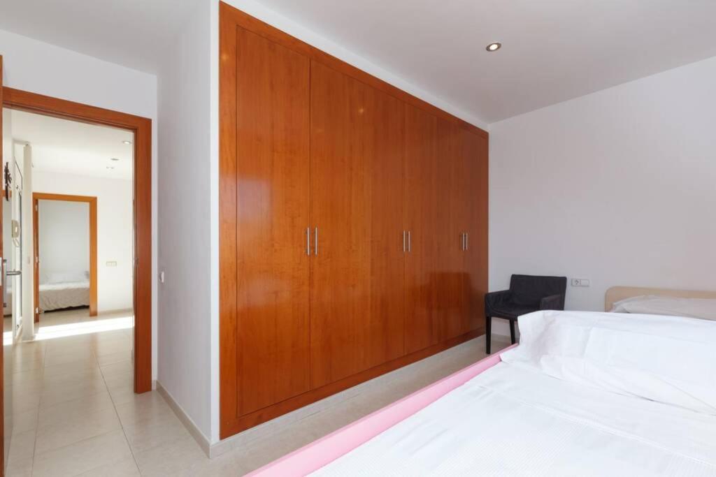 Villa Wine Experience Cambrils - Wine, Art & Games Exterior photo